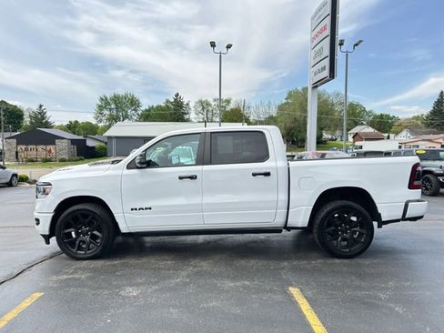 Used 2023 RAM 1500 Laramie AWD/4WD image 6