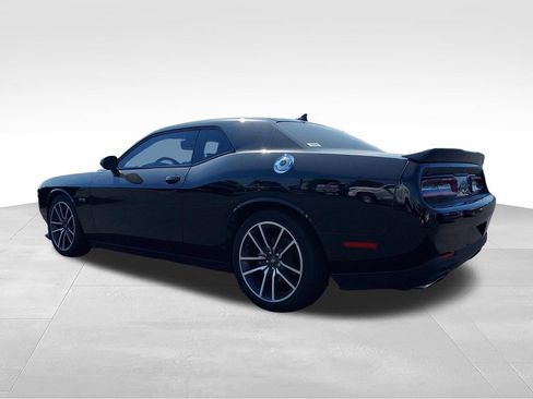 Used 2023 Dodge Challenger R/T RWD image 3