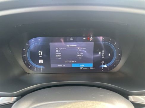 Certified 2025 Volvo V60 B5 Cross Country Plus image 25