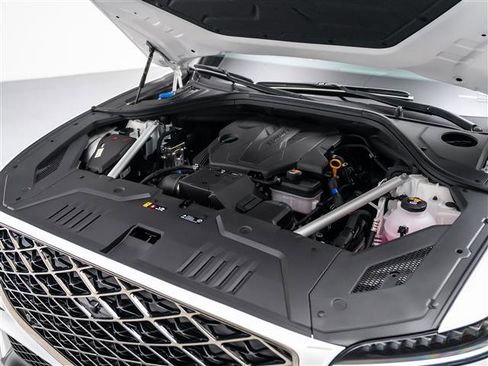 New 2026 Genesis GV70 2.5T Sport Prestige AWD/4WD image 12