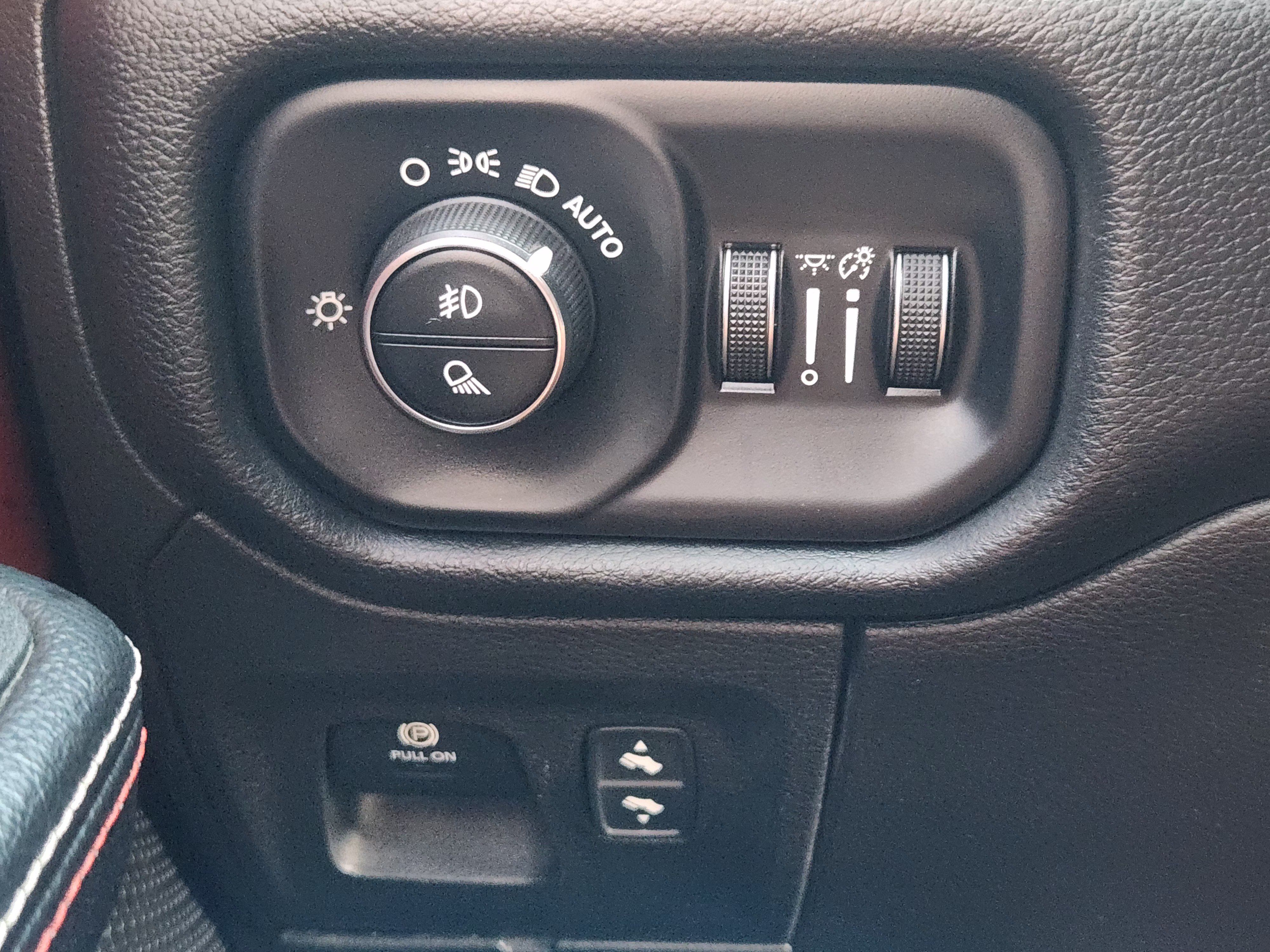 Used 2025 RAM 1500 Rebel w/ Rebel Level 1 Equipment Group AWD/4WD image 23
