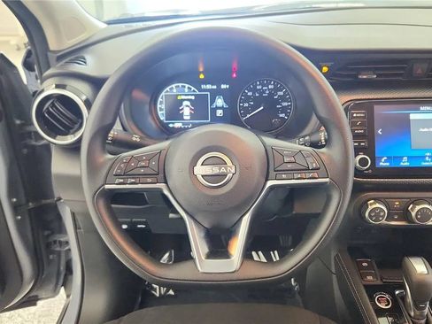 Used 2024 Nissan Kicks SV FWD image 33