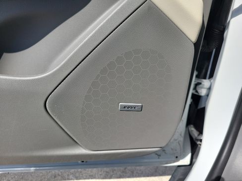 Used 2019 Cadillac XT5 Luxury image 18