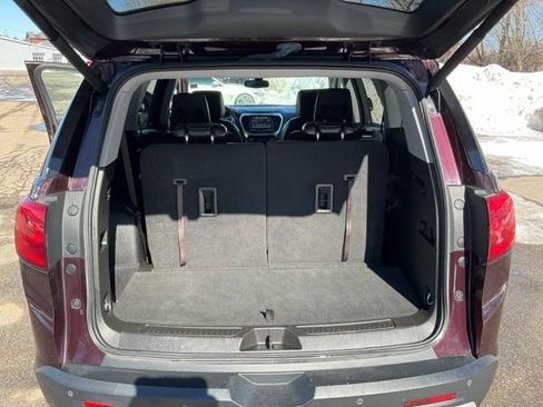 Used 2018 GMC Acadia SLT image 18