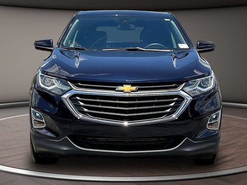 Used 2020 Chevrolet Equinox LT AWD/4WD image 2