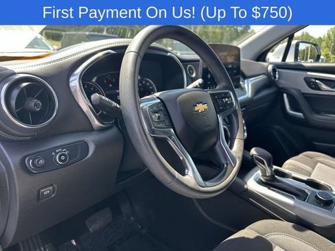 Used 2024 Chevrolet Blazer LT FWD image 10
