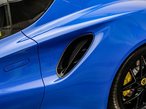 New 2026 Lotus Emira SE image 36