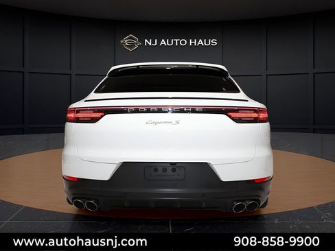 Used 2021 Porsche Cayenne S w/ Premium Package Plus AWD/4WD image 7