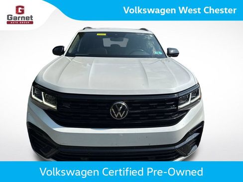 Used 2023 Volkswagen Atlas Cross Sport SEL R-Line AWD/4WD image 9