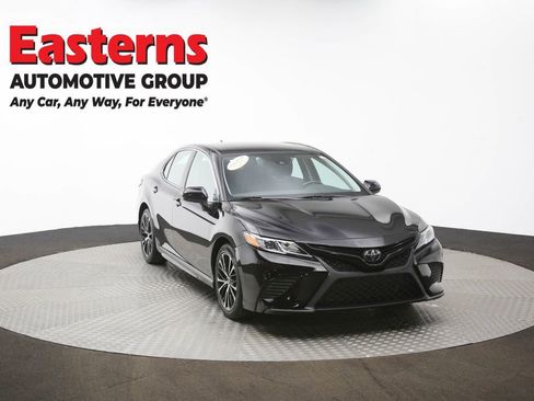 Used 2019 Toyota Camry SE image 48