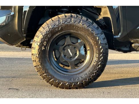 New 2025 Toyota Tacoma SR5 image 30