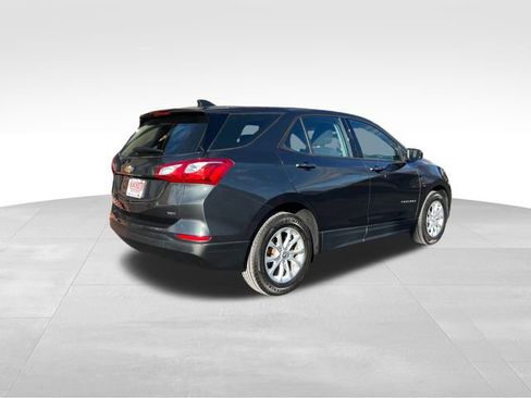 Used 2019 Chevrolet Equinox LS image 5