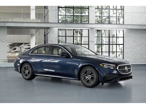 New 2026 Mercedes-Benz E 350 4MATIC Sedan image 12