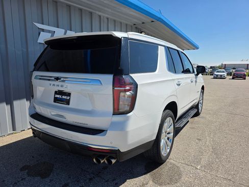 Used 2021 Chevrolet Tahoe Premier AWD/4WD image 6