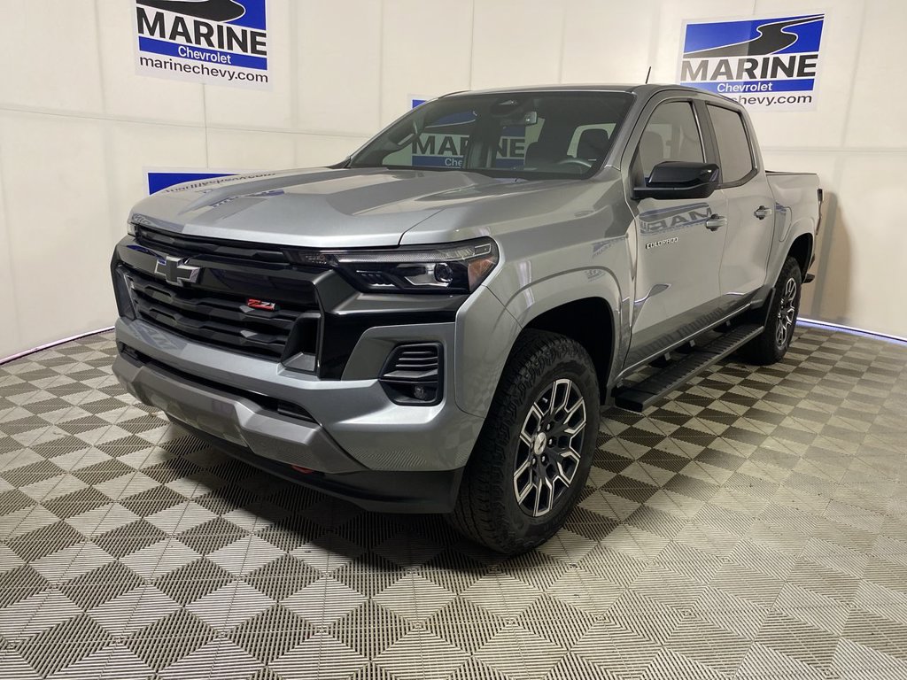 Used 2023 Chevrolet Colorado Z71 w/ Z71 Convenience Package 2 AWD/4WD image 11