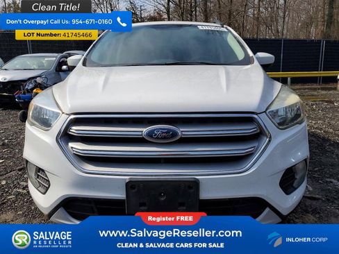 Used 2018 Ford Escape SE FWD image 7