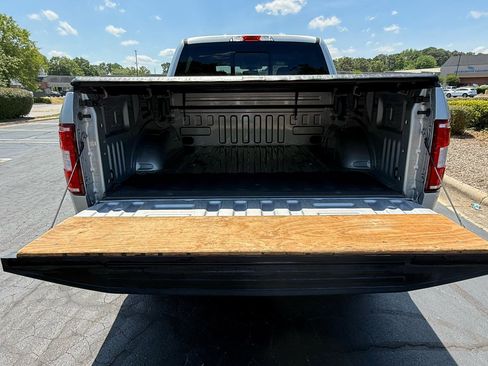 Used 2019 Ford F150 XLT w/ Equipment Group 302A Luxury AWD/4WD image 19