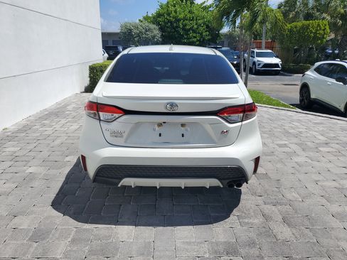 Used 2021 Toyota Corolla SE FWD image 5
