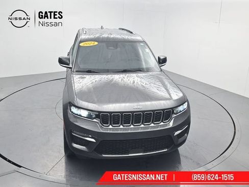 Used 2024 Jeep Grand Cherokee Limited w/ Trailer Tow Package AWD/4WD image 58