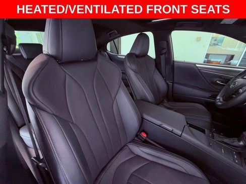 Certified 2022 Lexus ES 350 F Sport w/ Accessory Package 2 FWD image 17