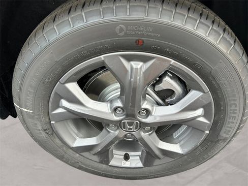 New 2026 Honda HR-V LX image 14