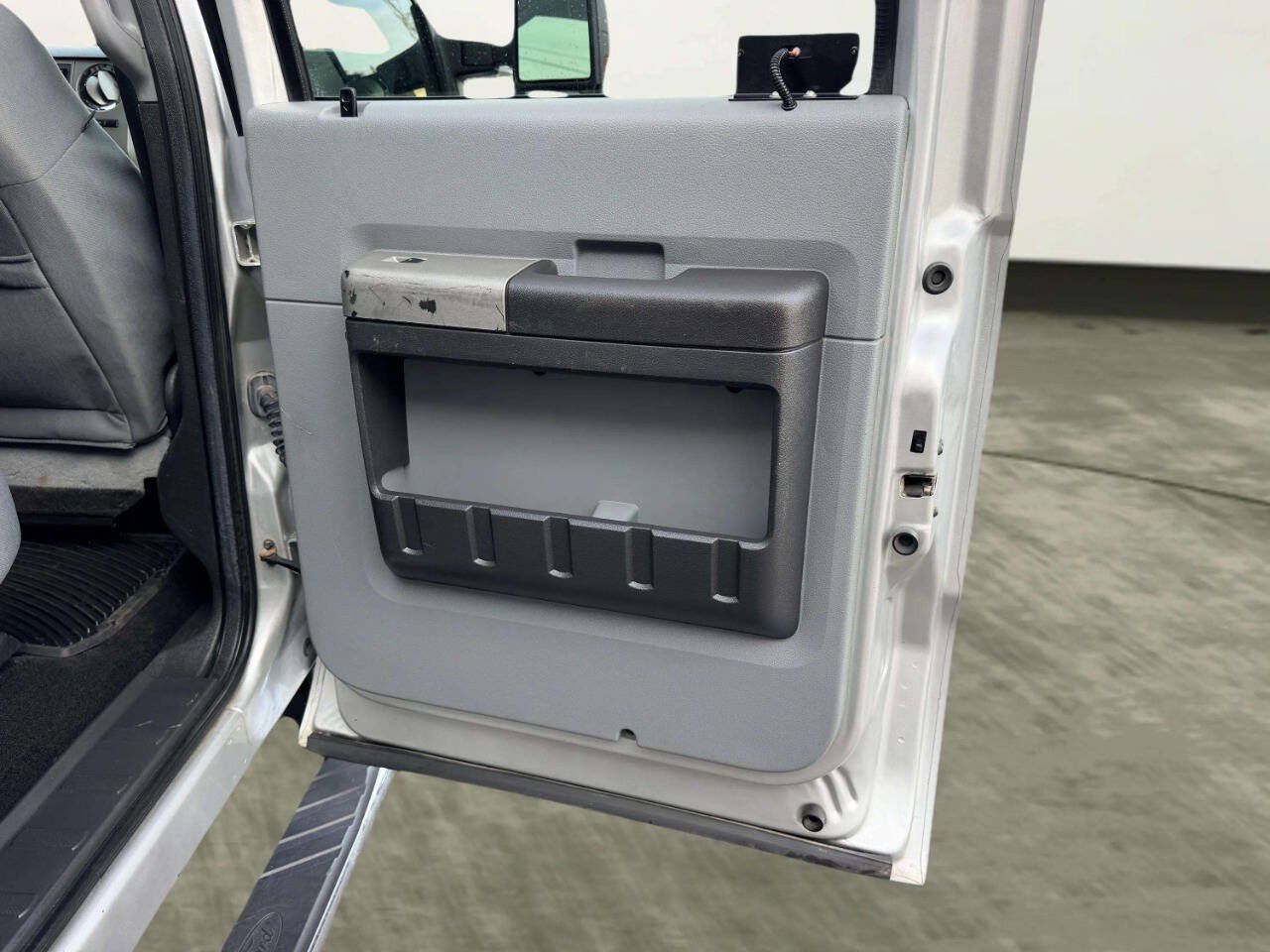 Used 2016 Ford F250 XLT w/ XLT Value Package AWD/4WD image 19