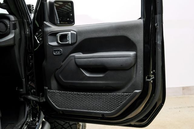 Used 2025 Jeep Gladiator Sport AWD/4WD image 80