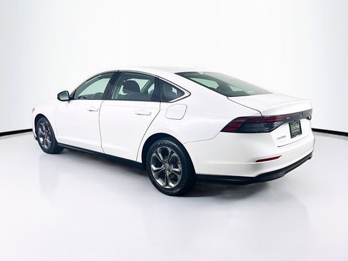 Used 2024 Honda Accord EX image 5