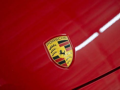 Certified 2023 Porsche Cayenne GTS AWD/4WD image 12