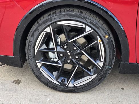 New 2025 Kia K4 GT-Line FWD image 8
