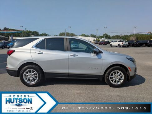 Used 2022 Chevrolet Equinox LT AWD/4WD image 5