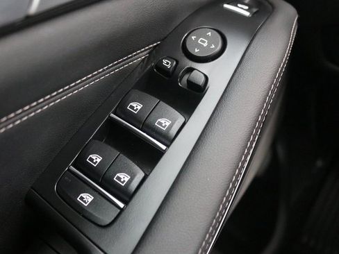 Used 2024 BMW X5 xDrive40i image 18