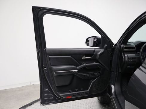 Certified 2025 Toyota Tacoma TRD Sport image 15