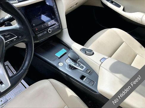 Used 2019 INFINITI QX50 Luxe w/ Navigation Package FWD image 12