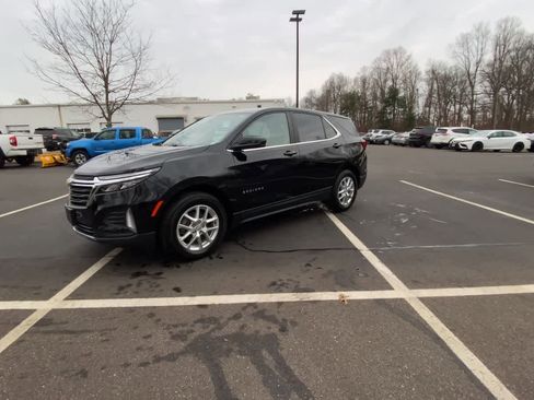 Used 2022 Chevrolet Equinox LT image 5