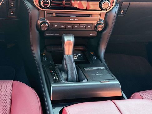 Used 2023 Lexus GX 460 Premium w/ Premium Package AWD/4WD image 18