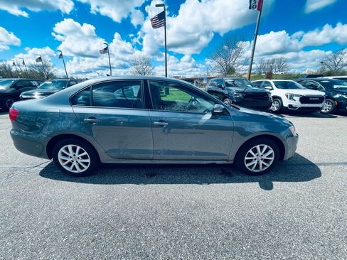 Used 2012 Volkswagen Jetta SE FWD image 7