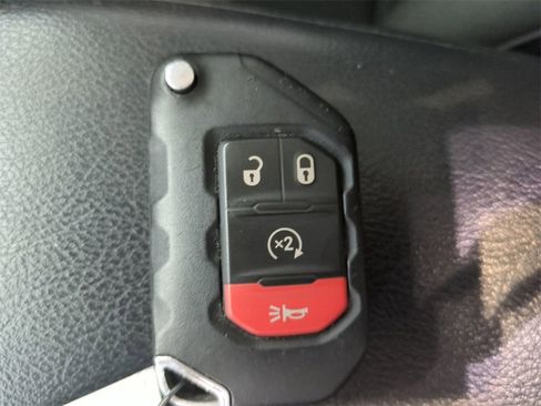 Used 2020 Jeep Gladiator Sport w/ Quick Order Package 24S image 34