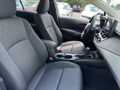 Used 2024 Toyota Corolla LE FWD image 13