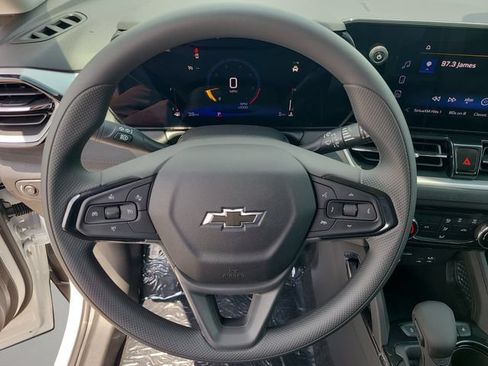 New 2026 Chevrolet TrailBlazer LT w/ Midnight Edition FWD image 23
