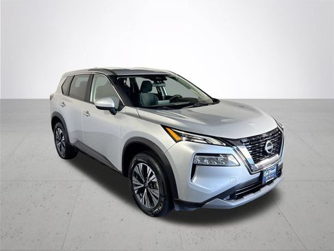 Used 2023 Nissan Rogue SV AWD/4WD image 4