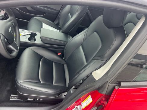 Used 2022 Tesla Model 3 Long Range image 11