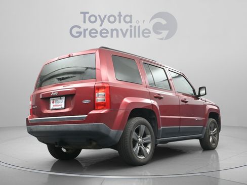Used 2015 Jeep Patriot High Altitude AWD/4WD image 15