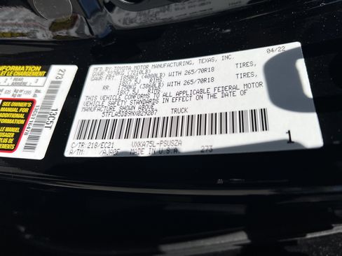 Used 2022 Toyota Tundra SR5 AWD/4WD image 36