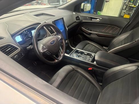 Used 2022 Ford Edge ST-Line AWD/4WD image 4