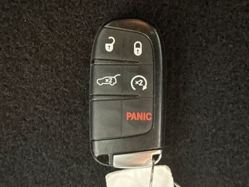 Used 2023 Dodge Durango GT AWD/4WD image 23