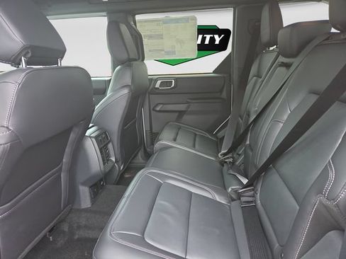 New 2026 Ford Bronco Outer Banks AWD/4WD image 33