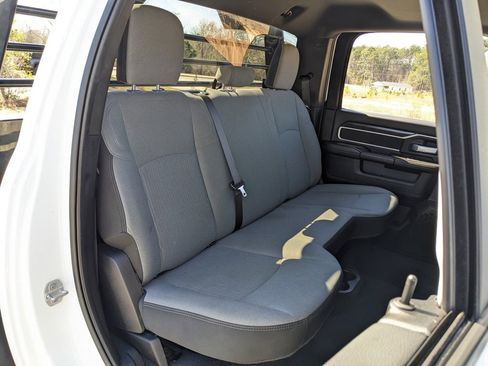 Used 2024 RAM 3500 SLT w/ Quick Order Package 2YG SLT image 37