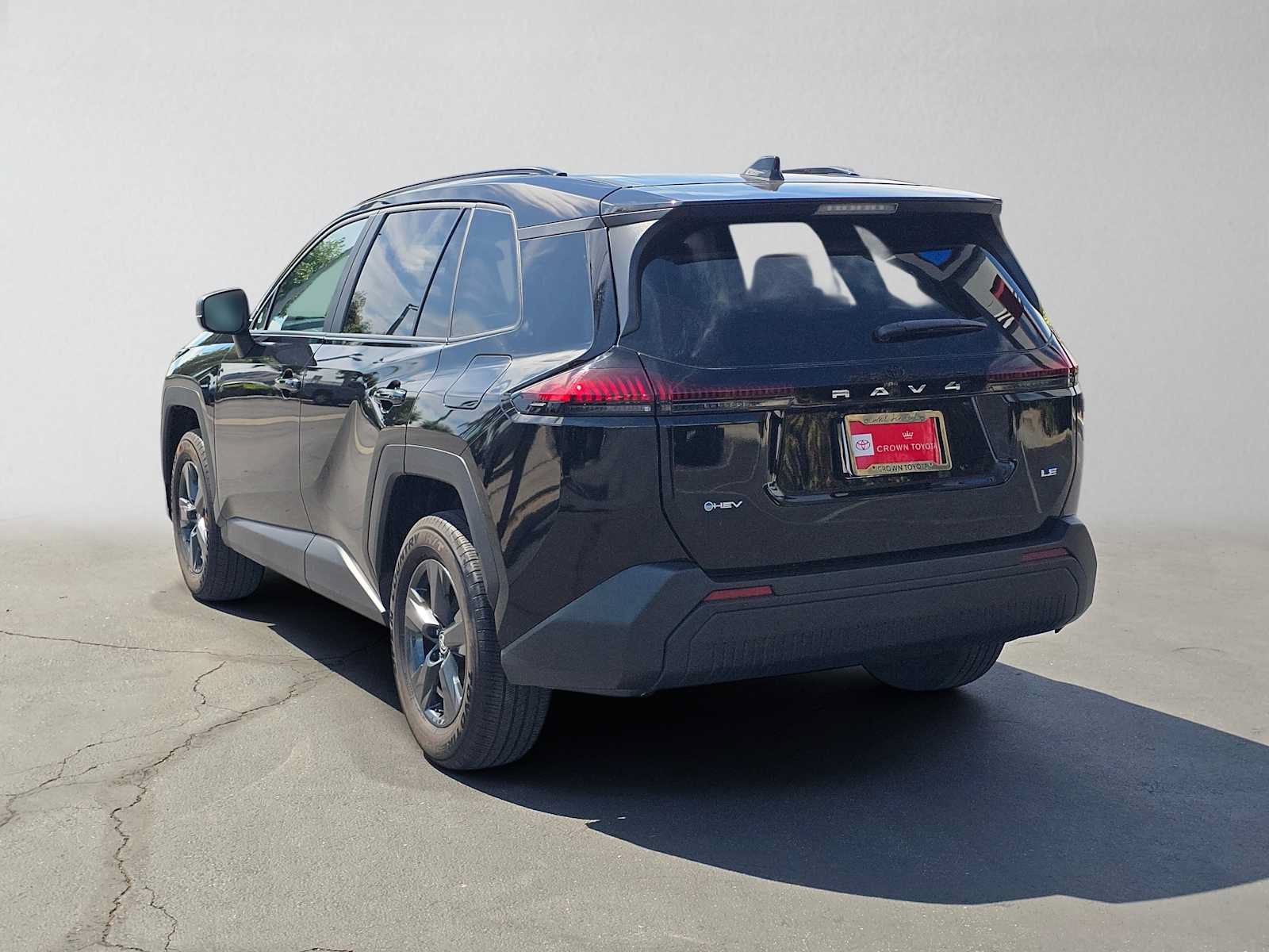 Used 2026 Toyota RAV4 LE FWD image 5