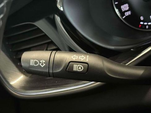 Used 2023 Buick Envision Preferred image 22